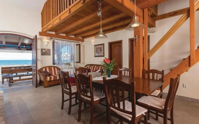 Stunning Home in Prigradica With Sauna, Wifi and 5 Bedrooms