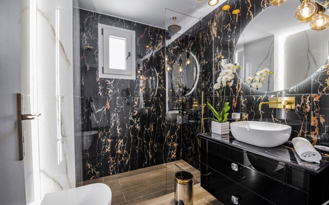 Frunze Luxury Apartments