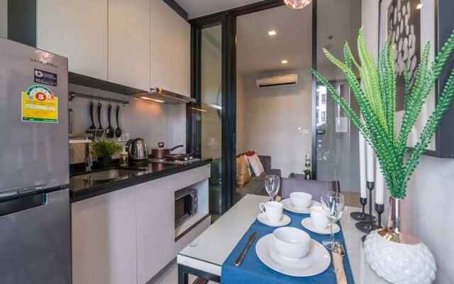 The Base Condo Pattaya by Supee