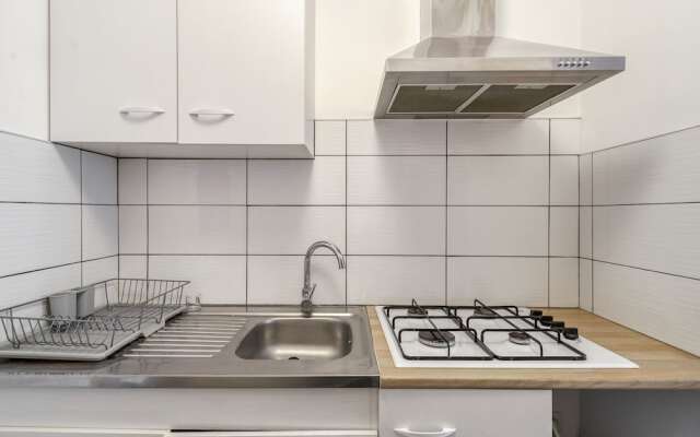 Inviting Holiday Home in Rasteau Near Vaison la Romaine