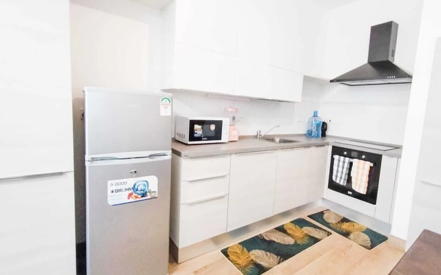 Stay.Plus Stylish Living Nova