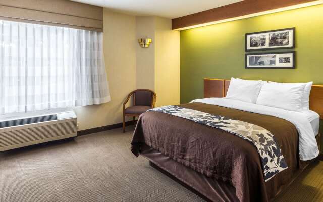 Sleep Inn & Suites Bay View Acme - Travers City