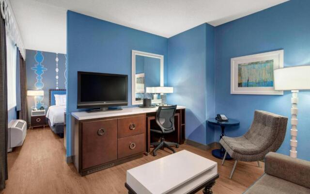 Fairfield Inn & Suites Chicago Downtown / Magnificent Mile