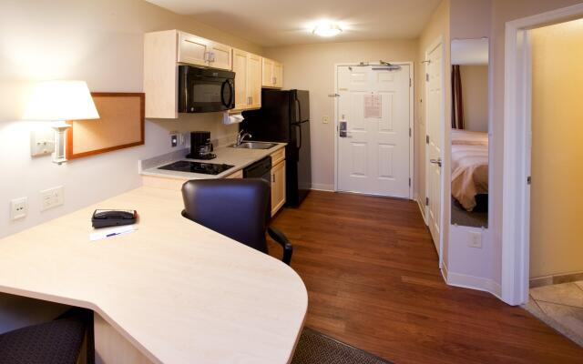 Candlewood Suites Minot by IHG