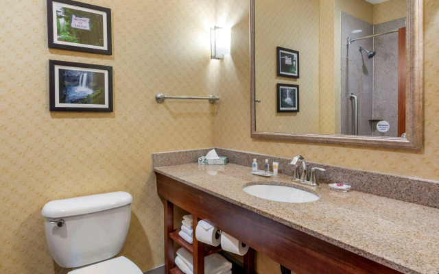 Comfort Suites Eugene University