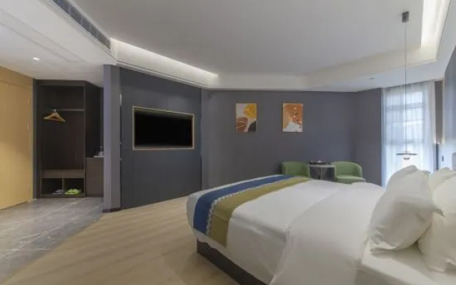 Lanyue Shifeng Hotel (Huangjiahu University Town Chinese Medicine University Subway Station Branch) – Guest Rooms – Wuhan