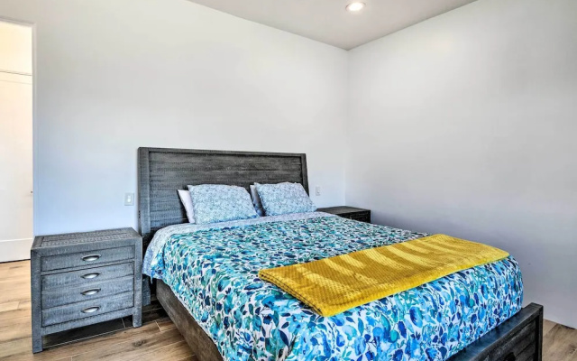 Desert Views, Fire Pit: Serene Phoenix Getaway