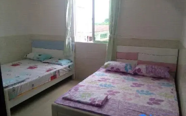 Jujiaodian Apartment