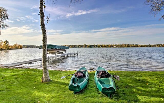 Pelican Lake Getaway on Stunning Peninsula!