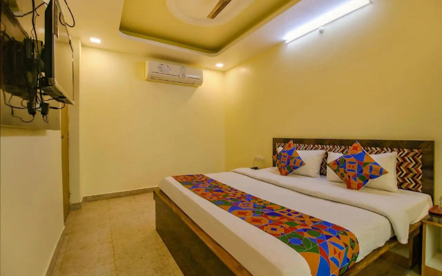 Fabhotel Kanta Shrawan Arcade