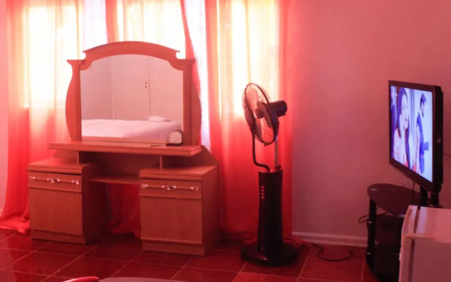 Lillo Executive Lodge
