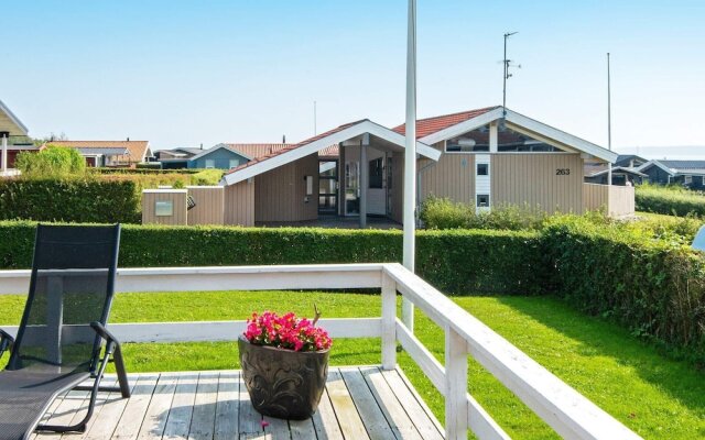 6 Person Holiday Home in Juelsminde