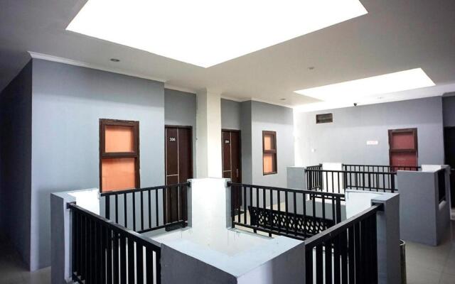 OYO 2886 Her Mandiri Guest House