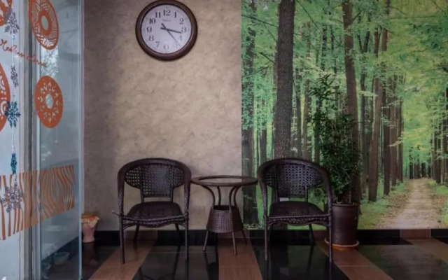 OYO 614 D'PINETREES Hotel