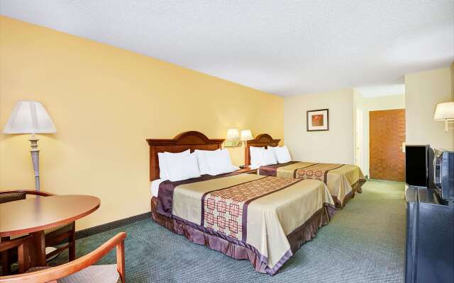 Days Inn by Wyndham Burlington East