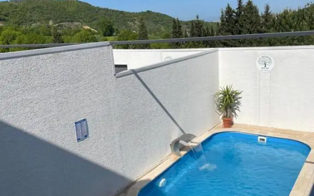 Mese Bungalov