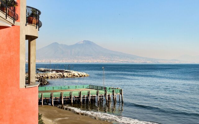 LHP Suite Posillipo