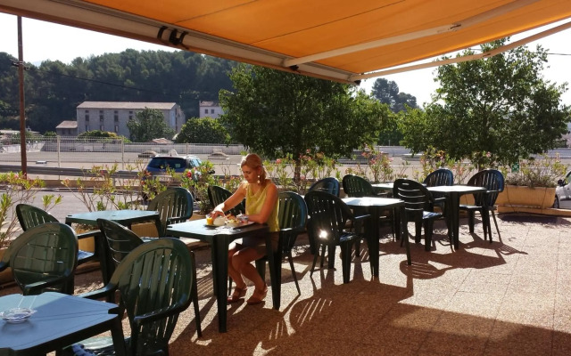 ibis budget Marseille la Valentine