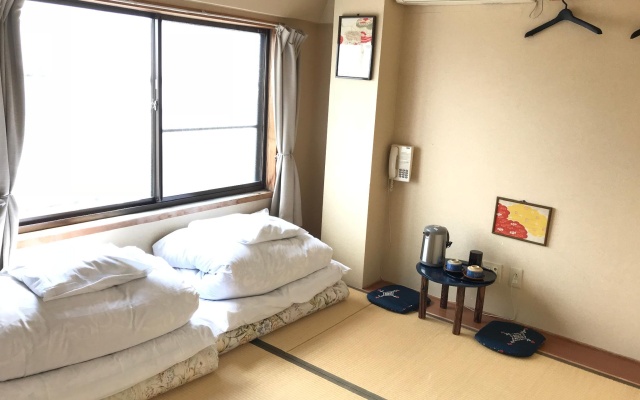 (futon beds) Twin room (트윈 침대 2개) 사진 1