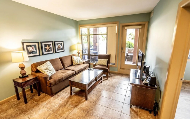 Poolside at Playa #305