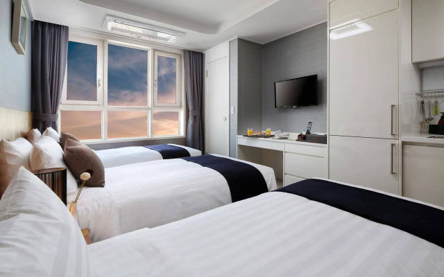 Shinchon Ever8 Serviced Residence