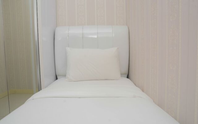 Comfortable and Clean 2BR Green Pramuka Apartment