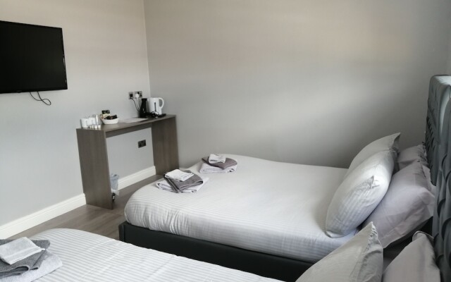 Encore Rooms