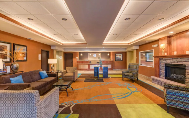Comfort Inn & Suites