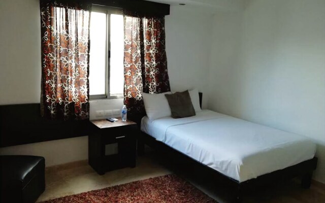 Suites Garden Adonay