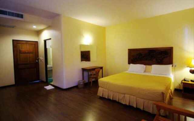 Baan Lanna Hotel