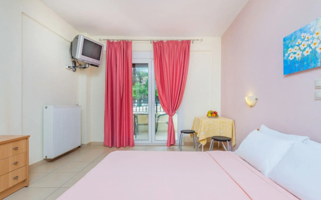 Loutra Village Holiday Apartments