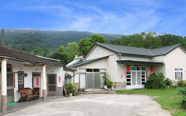 Chulu Ecological Farm B&B