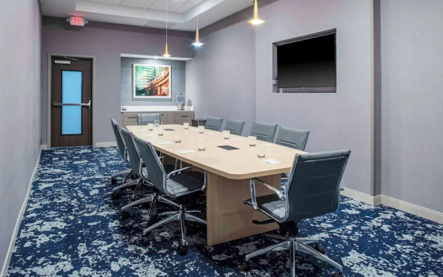 Home2 Suites by Hilton Northville Detroit