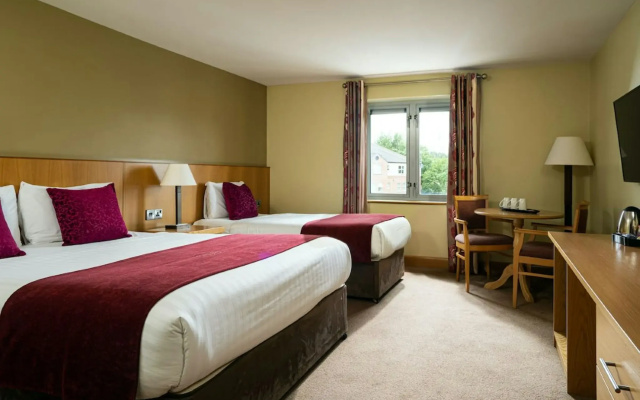 Belmore Court & Motel