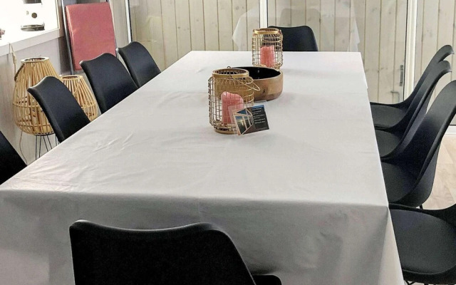 10 Person Holiday Home in Brattvag