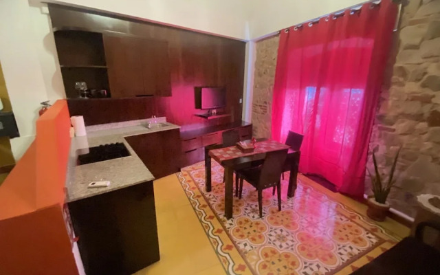 Oasis Hotel