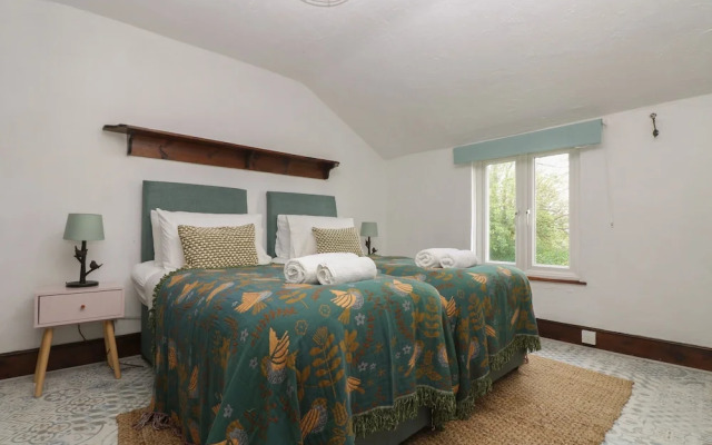 Myrtle Cottage