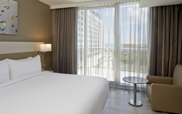 AC Hotel by Marriott Miami Beach
