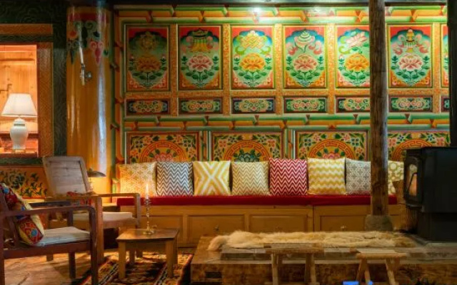 Shangri -la Liotard Farm  Fix Camp