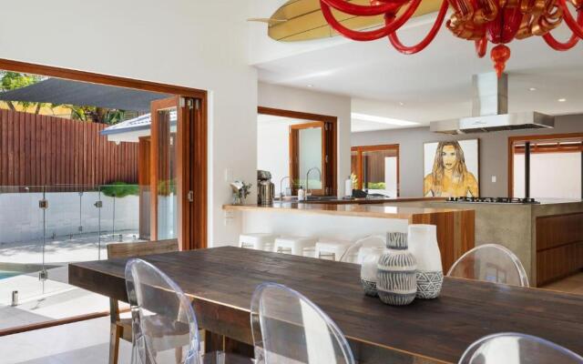 Your Luxury Escape One Coral