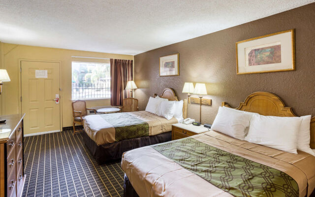 Econo Lodge