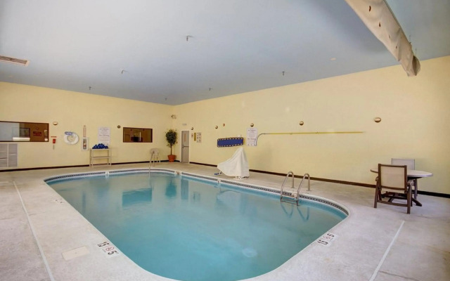 Holiday Inn Express Columbus South - Obetz by IHG