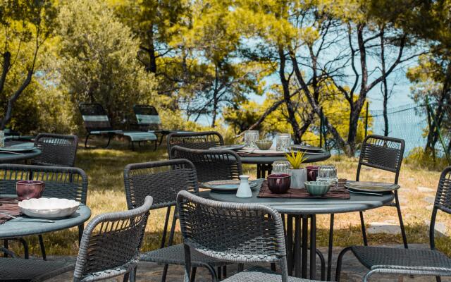 Pefkon Boutique Hotel