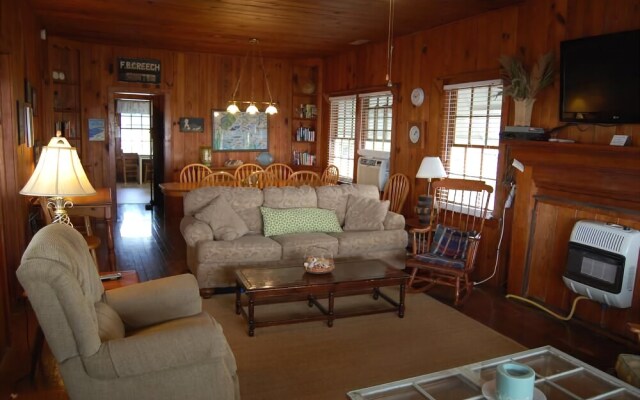 Creech House - 4 Br Home