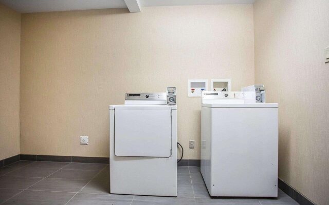 Comfort Inn Ottawa West Kanata