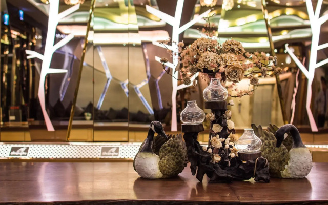 Shianghu Boutique Hotel