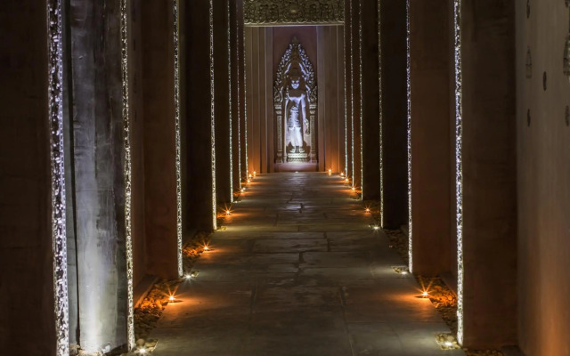 Angkor Palace Resort & Spa