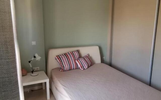 Quiet apartment in a private house