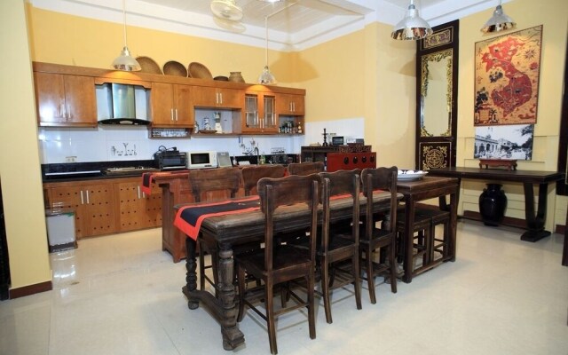 Hanoi Luxury Antique