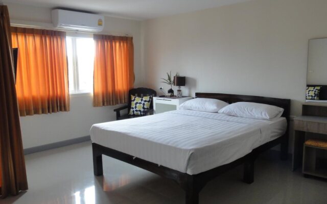 M Plus 2 Apartments